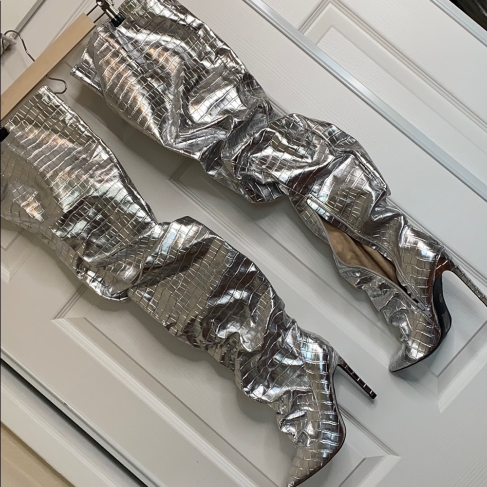 Missguided silver over the knee boots - Picture 10 of 14